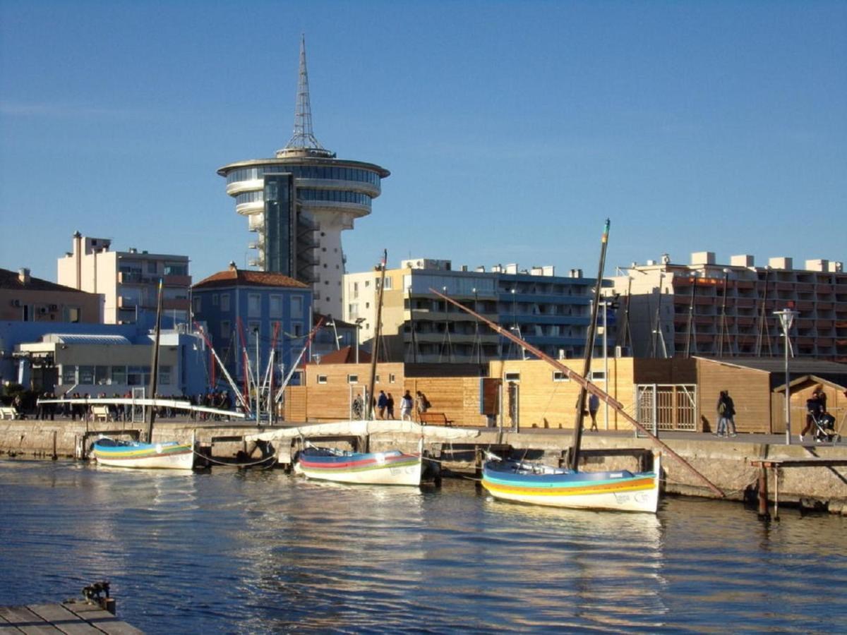 La Comedie De Vanneau - L'Intermede Palavas-les-Flots Exterior photo